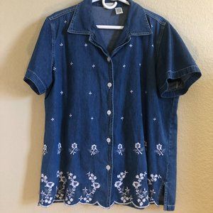 Vintage Floral Denim Women’s 18, Men’s Large, Short-Sleeve Button-Up